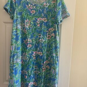 Lilly Pulitzer Floral Tropical Print Dress size m.  Like new